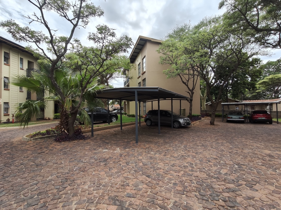 2 Bedroom Property for Sale in Geelhoutpark North West